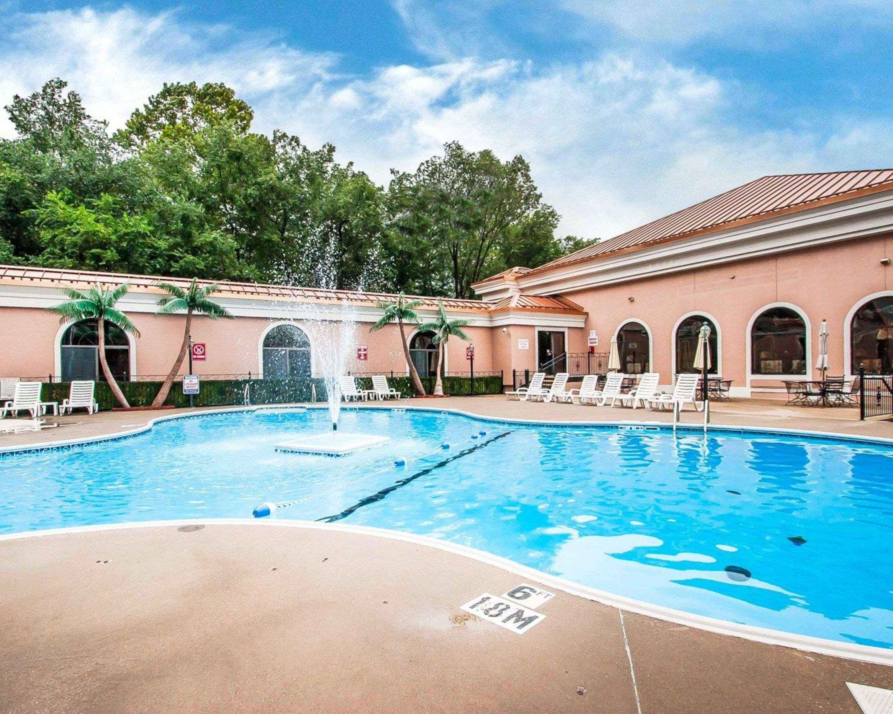 Clarion Hotel Branson Exterior foto
